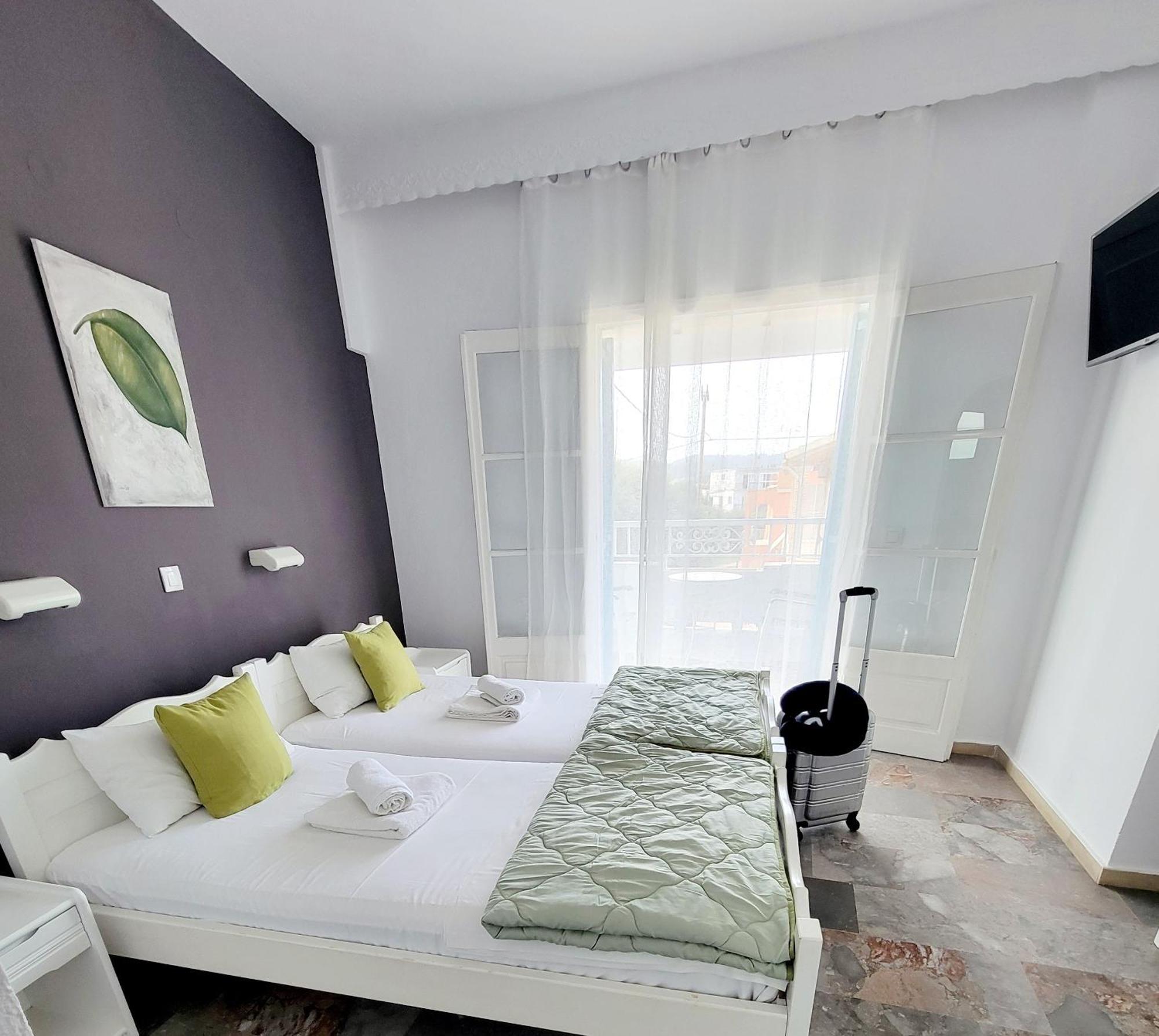 Kalimera Studios And Apartments Moraḯtika Exterior foto